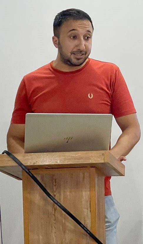 Talha Altaf - IT trainer, hardware, networking and graphic design at Pentium Institute Muzaffarabad